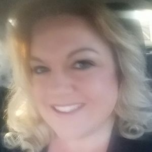 Meet your Posher, Alison